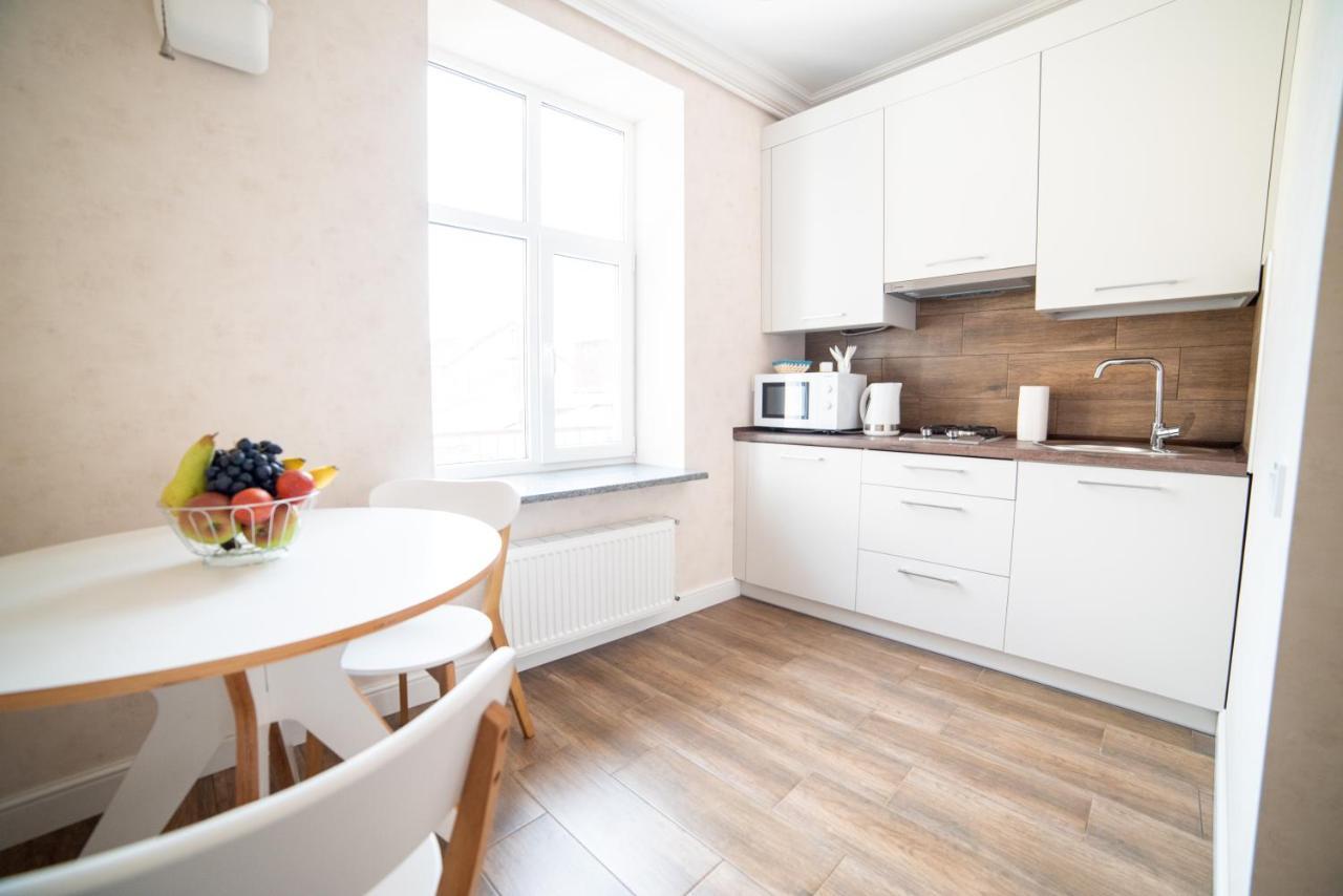 Asao-Apartments Walking Center Zone Lviv Bagian luar foto