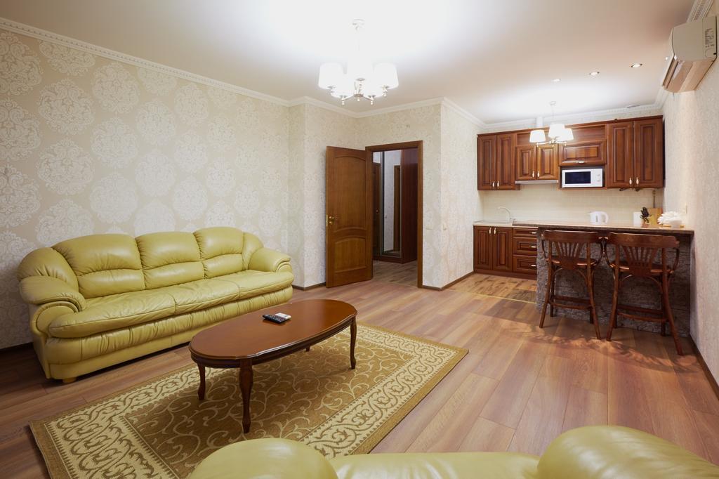 Asao-Apartments Walking Center Zone Lviv Ruang foto