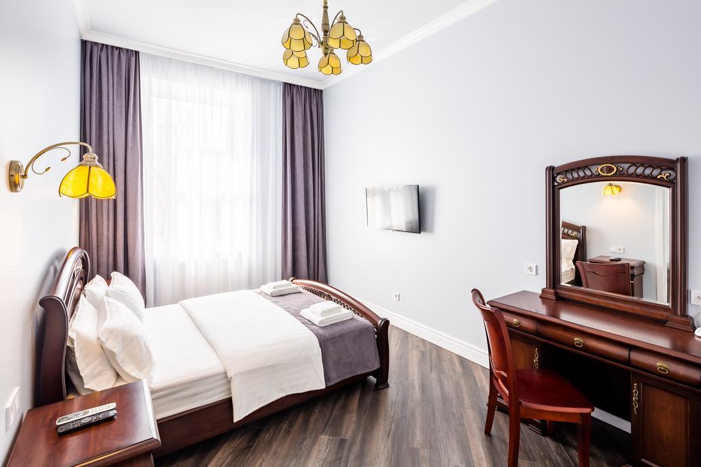 Asao-Apartments Walking Center Zone Lviv Bagian luar foto