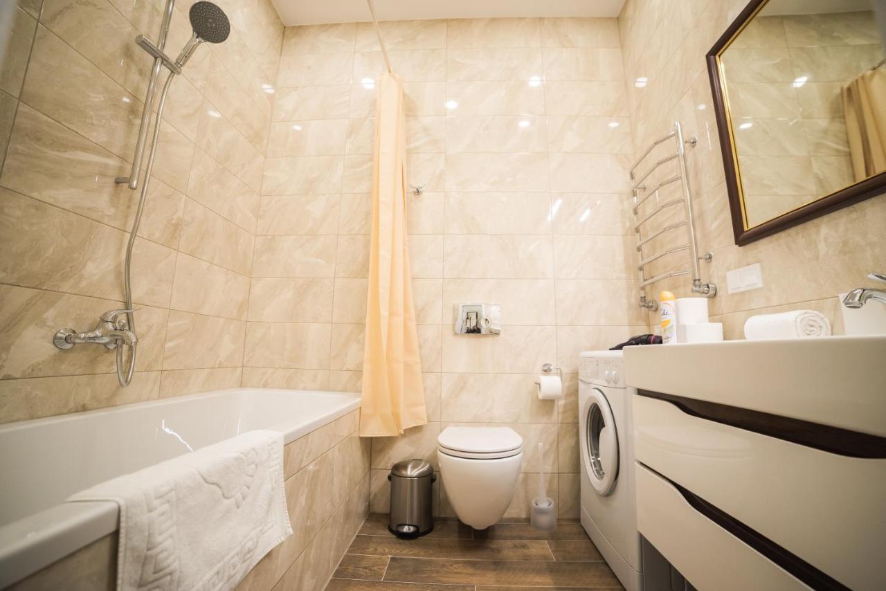 Asao-Apartments Walking Center Zone Lviv Bagian luar foto